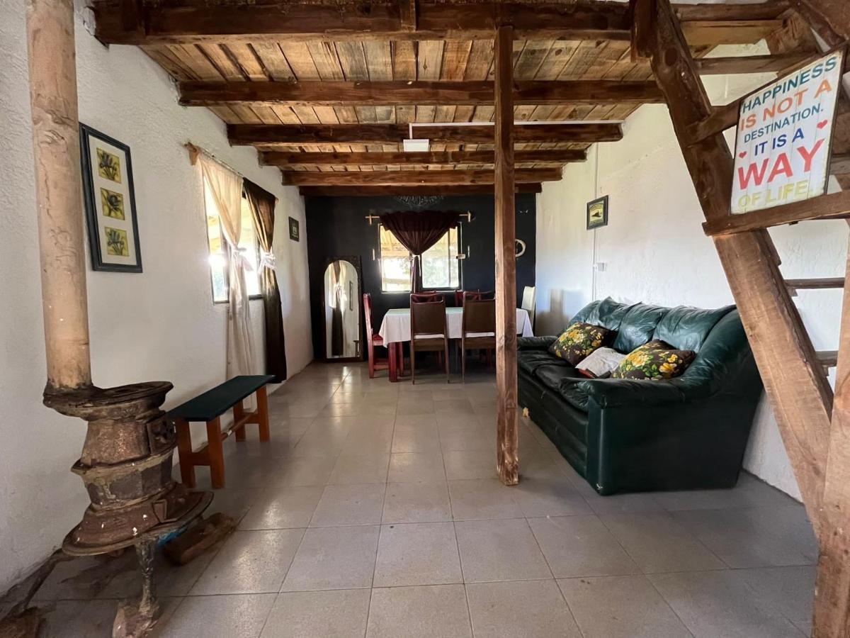 Aguas Dulces Hostel Bagian luar foto