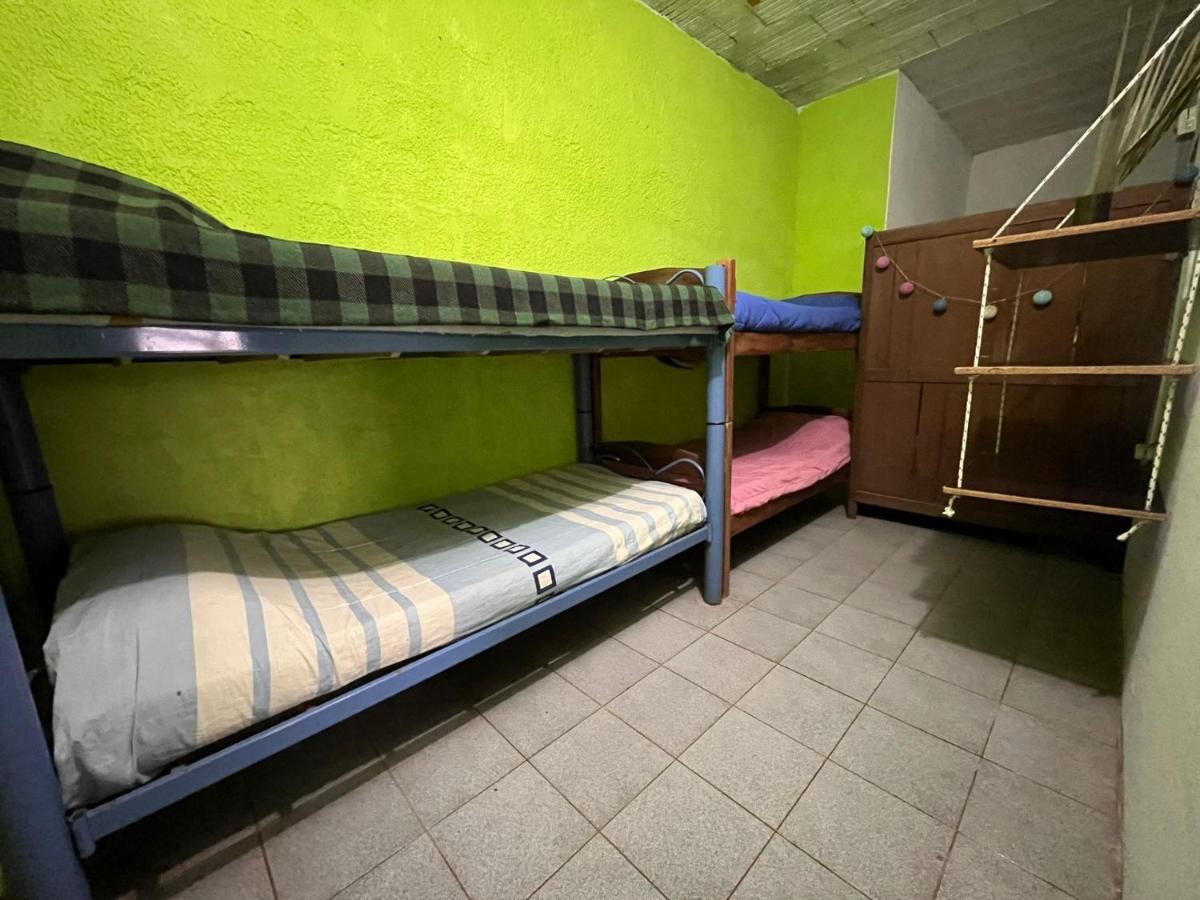 Aguas Dulces Hostel Bagian luar foto